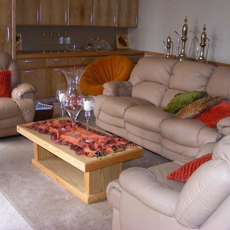 Bubez Guesthouse Барбертън Екстериор снимка