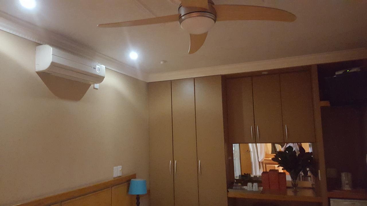 Bubez Guesthouse Барбертън Екстериор снимка